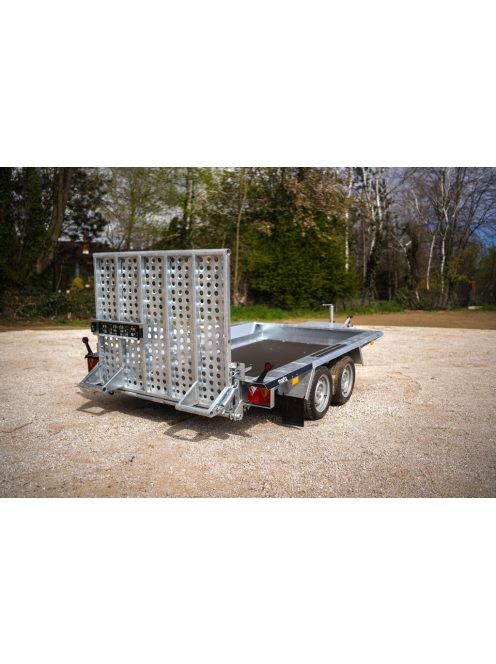 Remorca Martz BAU 300/2 2700 kg