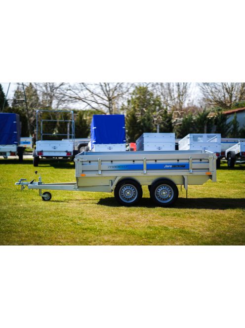 Remorca auto Faro Magicus 263